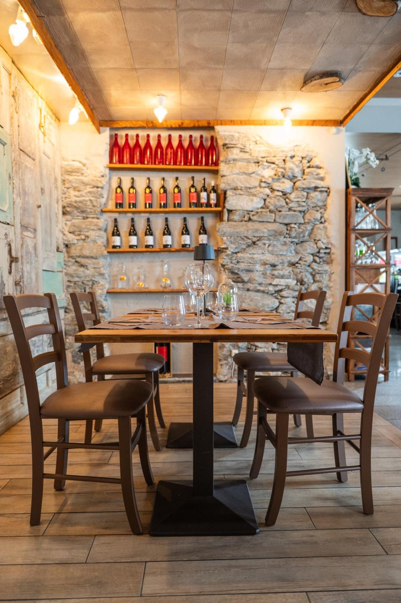 Locanda Poncini Maggia Exteriér fotografie